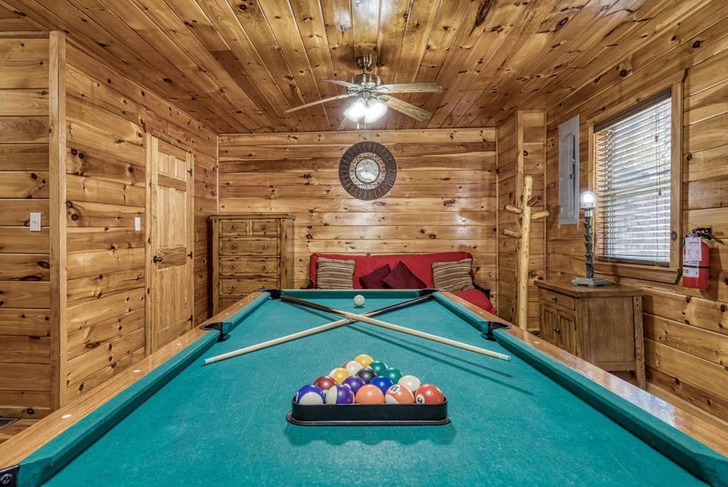 Wilderness Lodge, Hot Tub, Game Room, Pool Access, 1089 Free Tickets Each Paid Day, Dollywood And M Sevierville Exterior foto