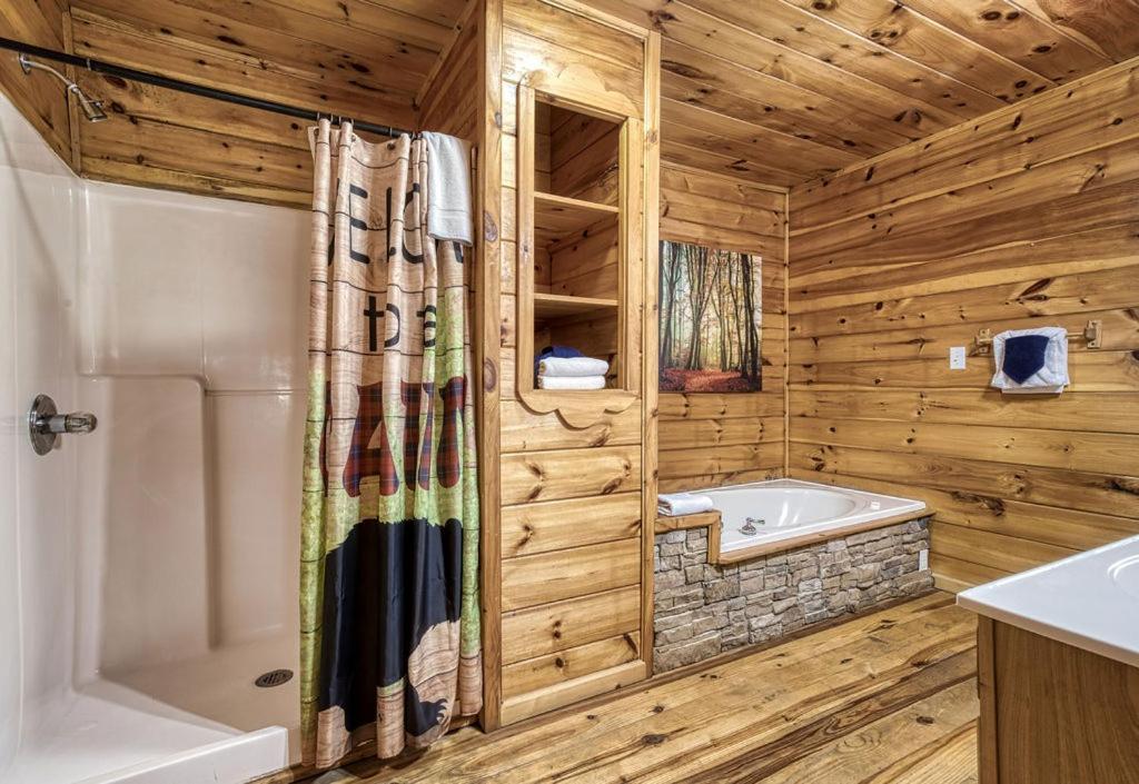 Wilderness Lodge, Hot Tub, Game Room, Pool Access, 1089 Free Tickets Each Paid Day, Dollywood And M Sevierville Exterior foto