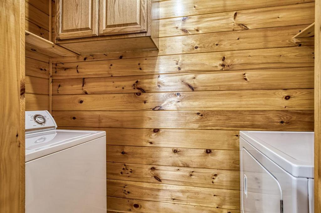 Wilderness Lodge, Hot Tub, Game Room, Pool Access, 1089 Free Tickets Each Paid Day, Dollywood And M Sevierville Exterior foto